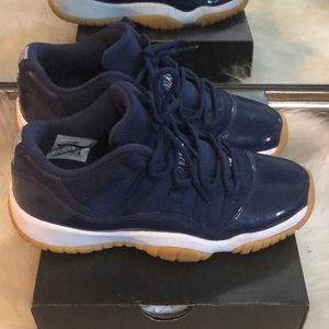 Retro Jordan 11 Navy Gum
